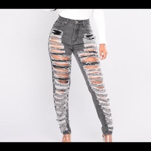 NEW Fashion Nova Distressed Boyfriend Jeans Gray Size Small